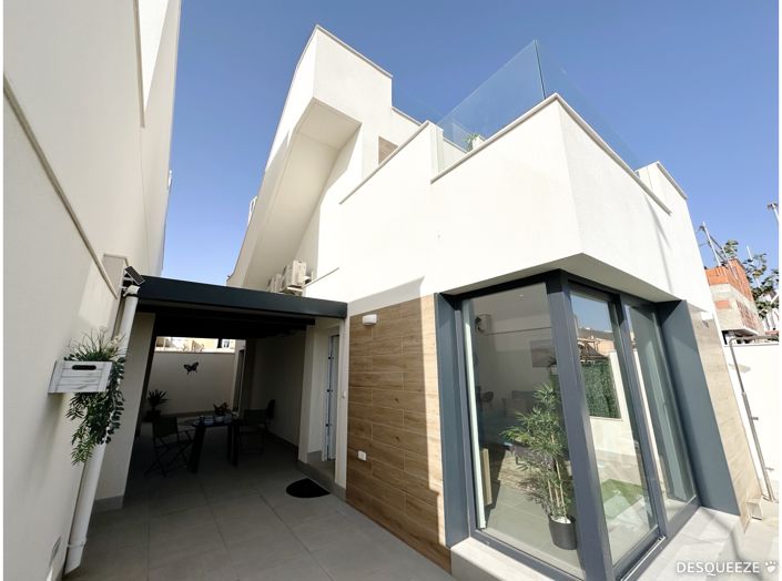 Image No.15-3 Bed Villa for sale