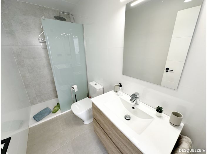 Image No.31-3 Bed Villa for sale