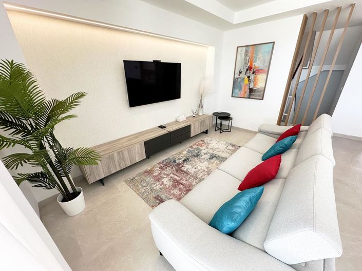 Image No.12-4 Bed Villa for sale