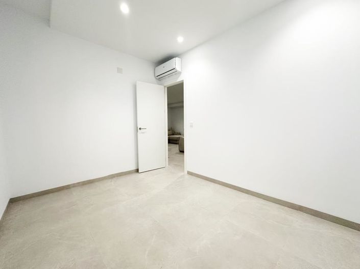 Image No.27-4 Bed Villa for sale