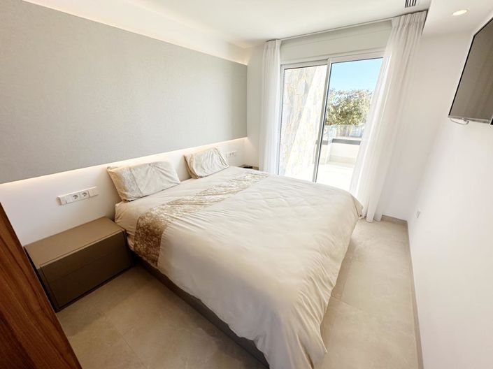 Image No.36-4 Bed Villa for sale