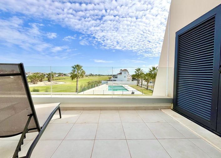 Image No.18-2 Bed Apartment for sale