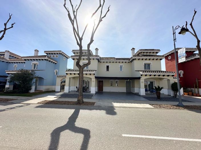 Image No.35-3 Bed Villa for sale