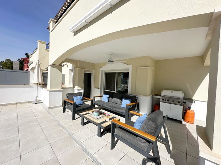 Image No.9-3 Bed Villa for sale