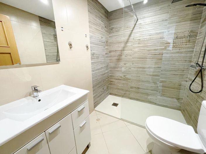 Image No.10-2 Bed Apartment for sale