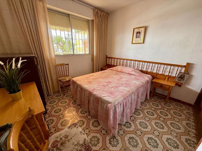 Image No.15-3 Bed Apartment for sale