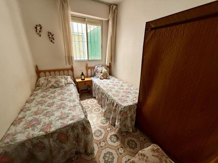 Image No.23-3 Bed Apartment for sale