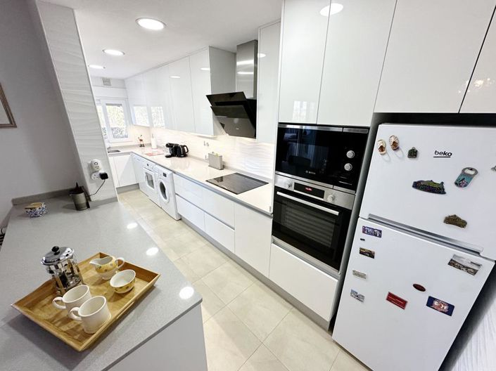 Image No.1-2 Bed Townhouse for sale