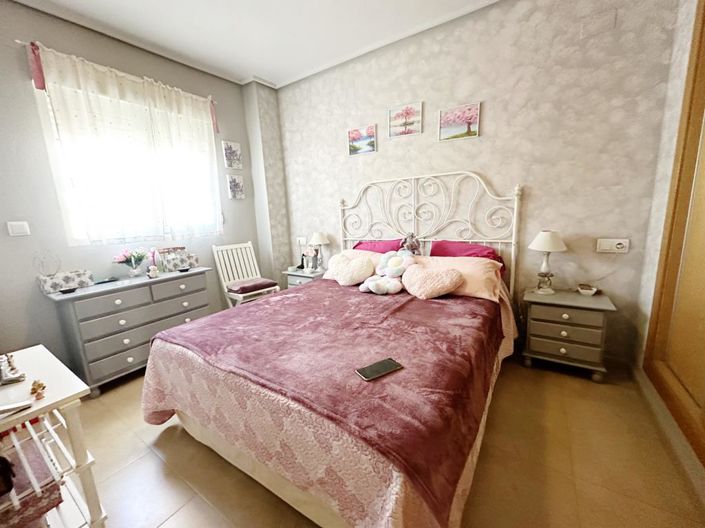 Image No.11-2 Bed Apartment for sale