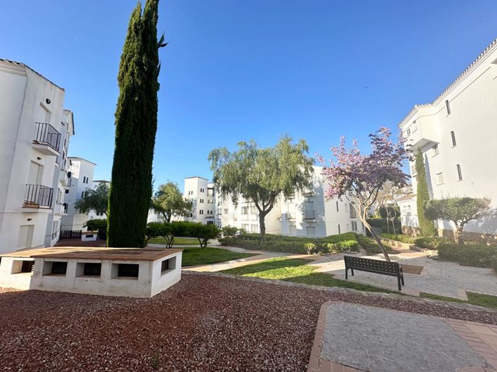 Image No.23-2 Bed Apartment for sale