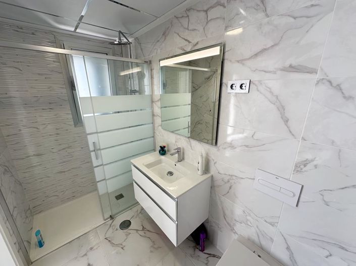 Image No.11-4 Bed Villa for sale