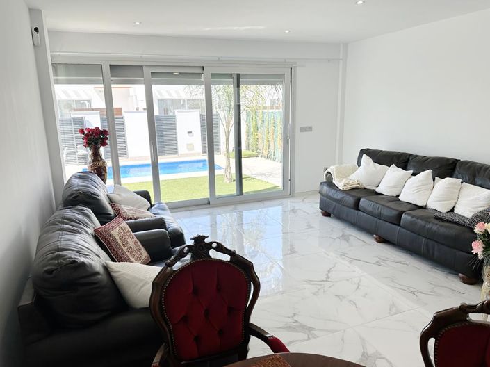 Image No.36-4 Bed Villa for sale