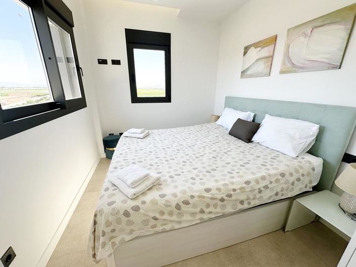 Image No.16-2 Bed Apartment for sale