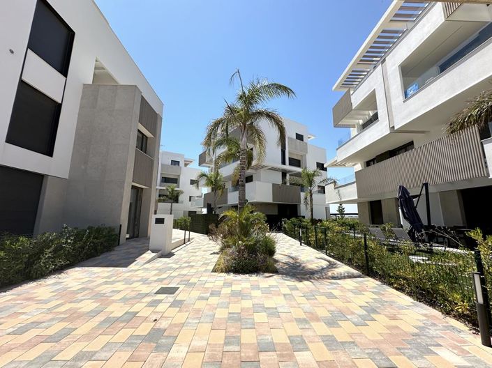 Image No.27-2 Bed Apartment for sale