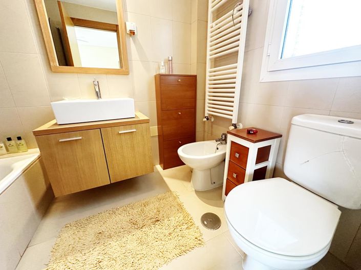 Image No.14-2 Bed Apartment for sale