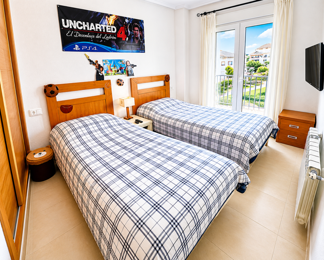 Image No.20-2 Bed Apartment for sale