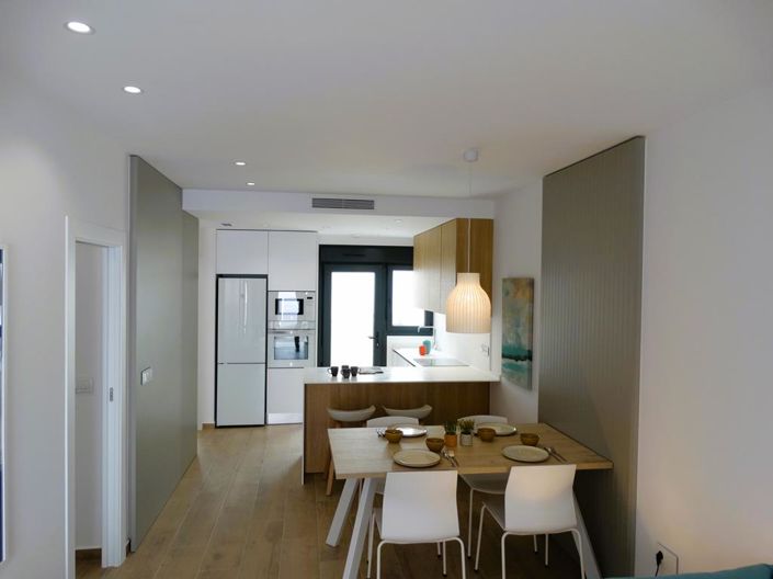 Image No.27-3 Bed Apartment for sale