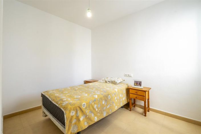 Image No.13-2 Bed Apartment for sale