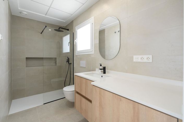 Image No.13-3 Bed Villa for sale