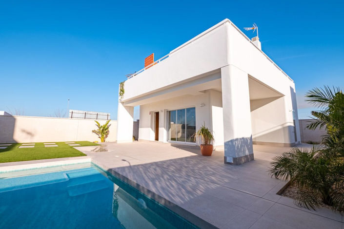 Image No.3-3 Bed Villa for sale