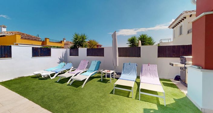 Image No.3-3 Bed Villa for sale