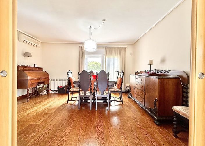 Image No.6-4 Bed Villa for sale