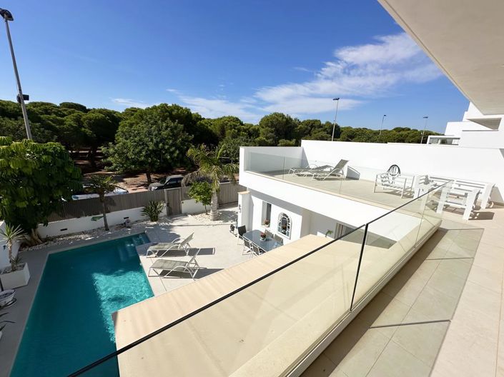 Image No.23-3 Bed Villa for sale