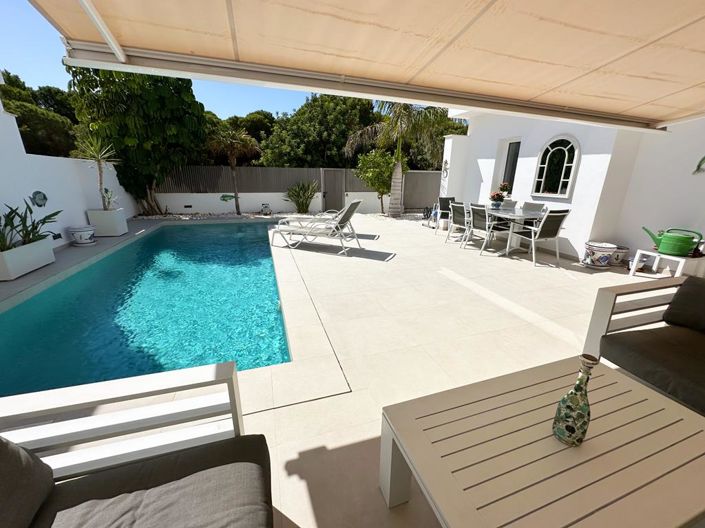 Image No.35-3 Bed Villa for sale