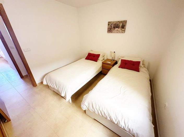 Image No.27-3 Bed Apartment for sale