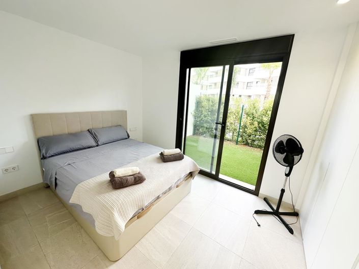 Image No.15-3 Bed Villa for sale