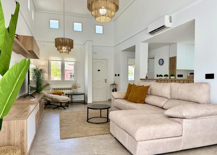 Image No.8-2 Bed Villa for sale