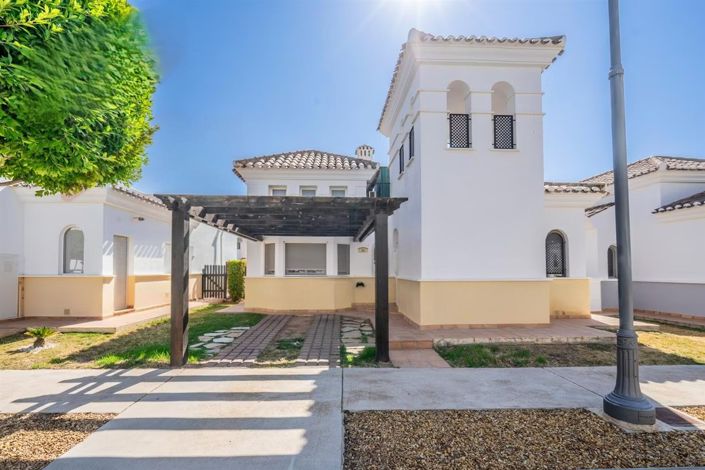 Image No.1-Villa de 2 chambres à vendre à La Torre Golf Resort