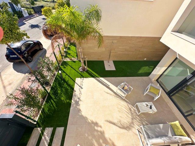 Image No.39-3 Bed Villa for sale