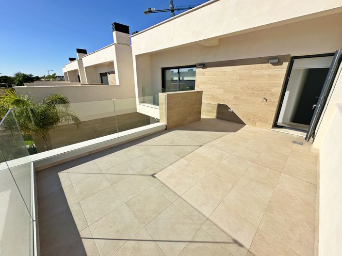 Image No.52-3 Bed Villa for sale