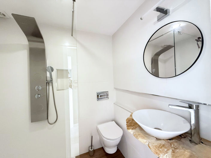 Image No.20-2 Bed Apartment for sale