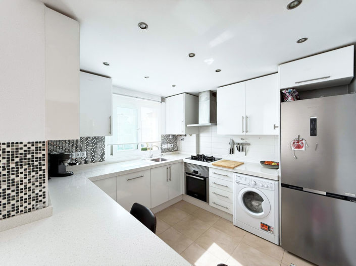 Image No.3-2 Bed Apartment for sale