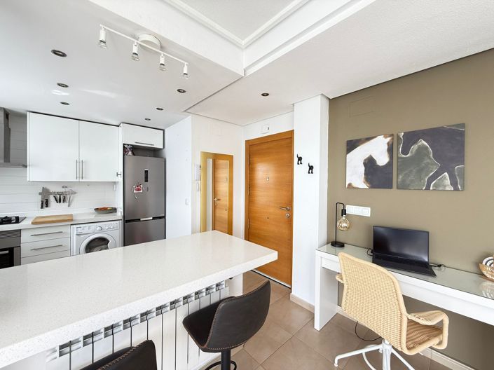 Image No.7-2 Bed Apartment for sale