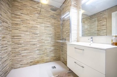 rav3q-xgh060llcd8bzmmg