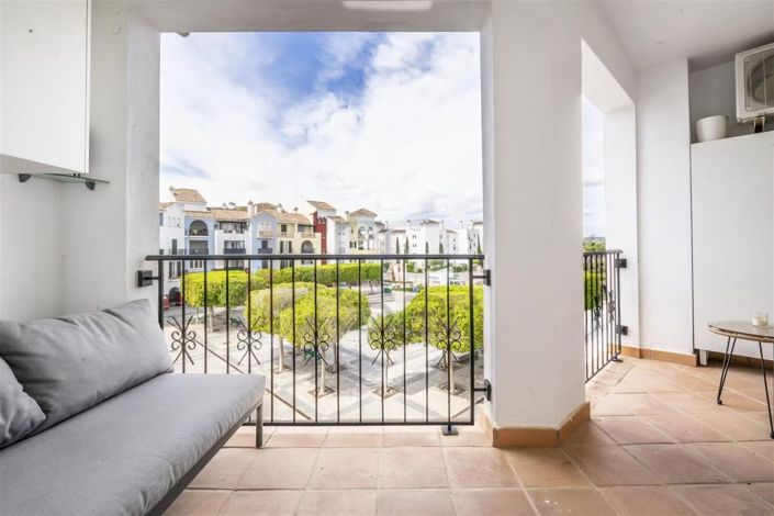 Image No.9-3 Bed Apartment for sale