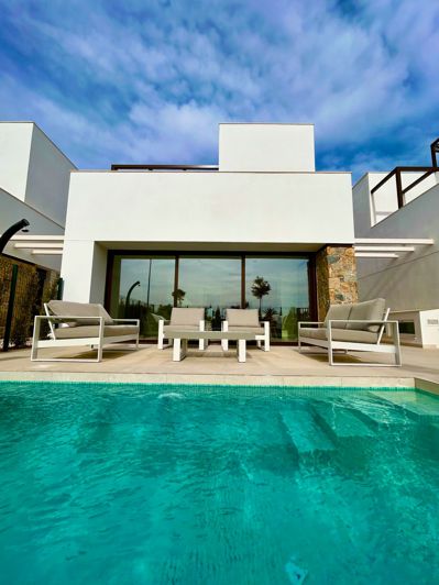 Image No.19-3 Bed Villa for sale