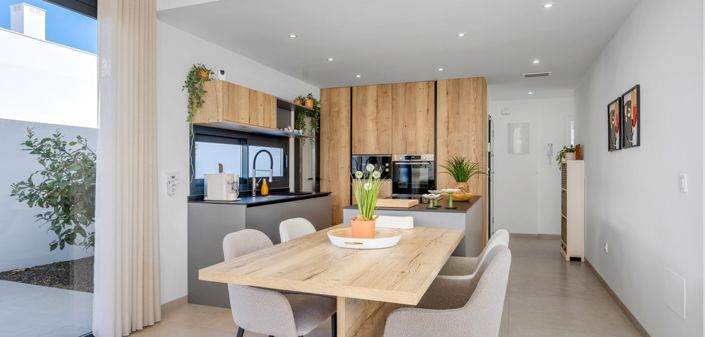 Image No.10-3 Bed Villa for sale