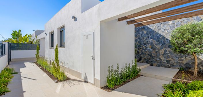 Image No.5-3 Bed Villa for sale