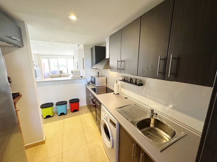 Image No.10-2 Bed Apartment for sale