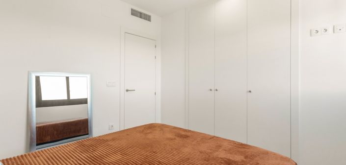 Image No.17-2 Bed Apartment for sale