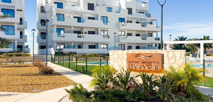 Image No.25-2 Bed Apartment for sale