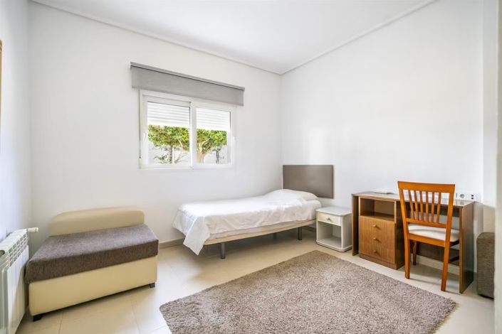 Image No.17-3 Bed Villa for sale