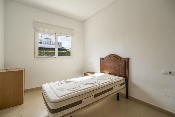 Image No.18-3 Bed Villa for sale