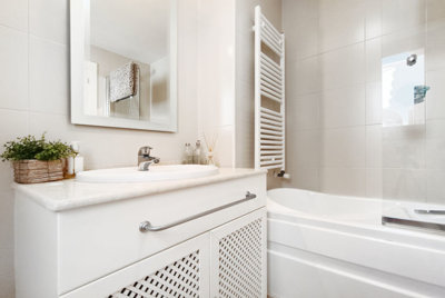 el-valle-ortosa-11-1a-apt-bathroom2-02-1170x7