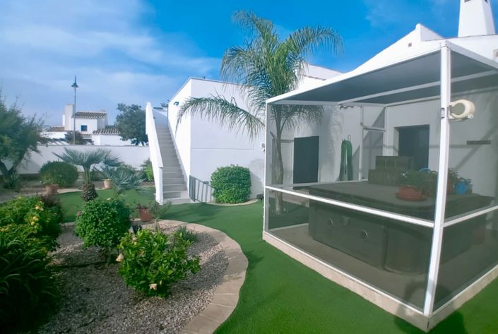 Image No.33-4 Bed Villa for sale