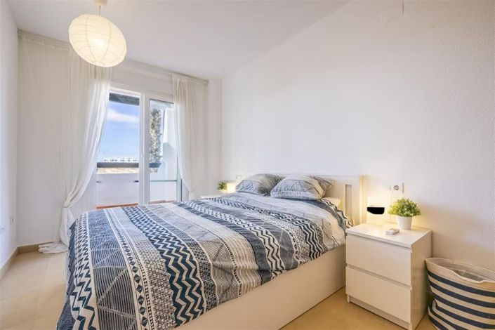 Image No.10-1 Bed Apartment for sale